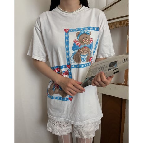 Vintage heart bear T-shirt