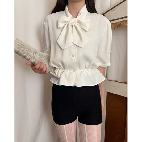 Vintage bowtie peplum blouse
