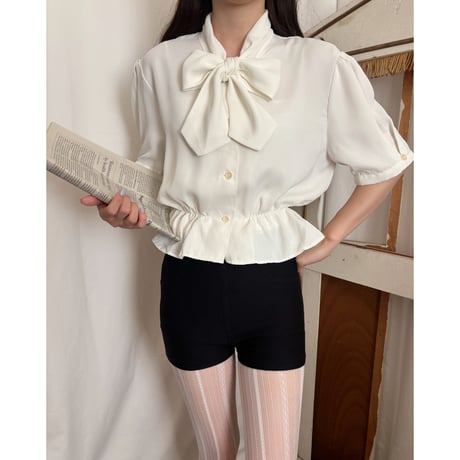 Vintage bowtie peplum blouse