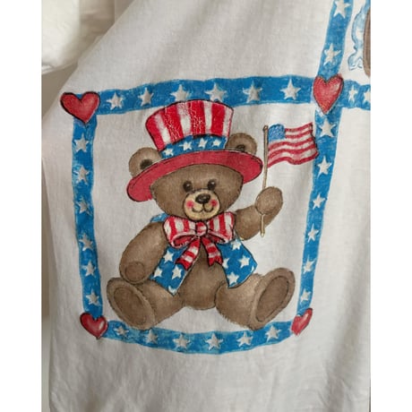 Vintage heart bear T-shirt