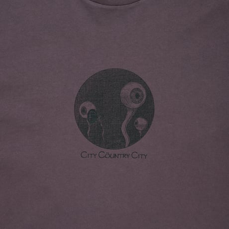GARMENT DYE COTTON T-SHIRT_PLOY A_ARTWORK BY Abu Qadim Haqq_C GRAY