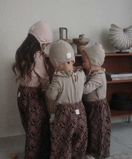 UANDEL - Vintage Floral Lace Pants