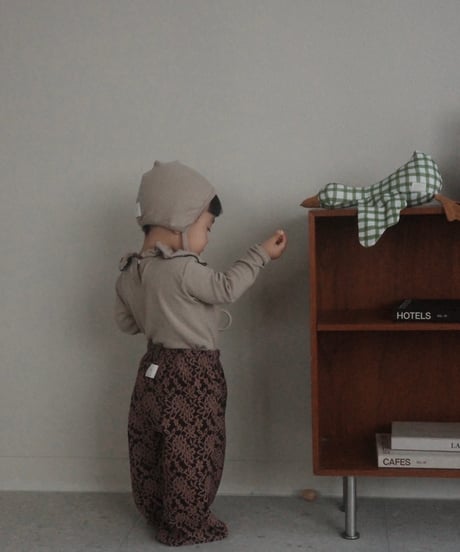 UANDEL - Vintage Floral Lace Pants