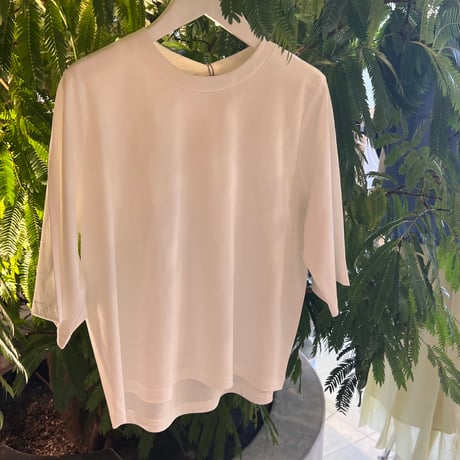5分袖万能Tシャツ