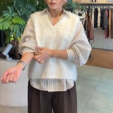 バックリボンストライプブラウス