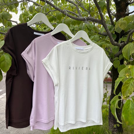 ロゴTシャツ