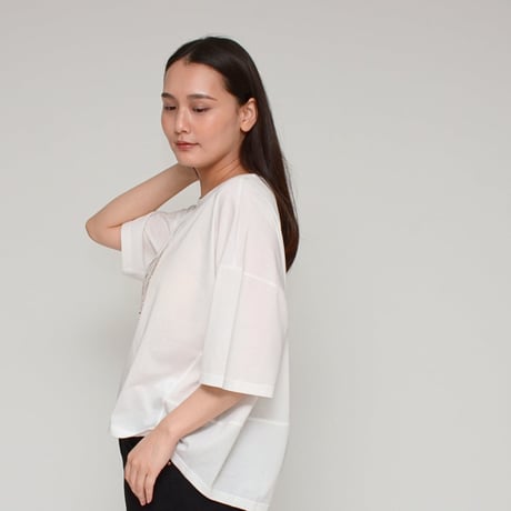 麻見えボックス刺繍Tシャツ