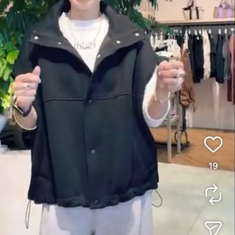 ハイネックベスト