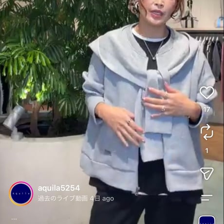 フードストール付きブルゾン