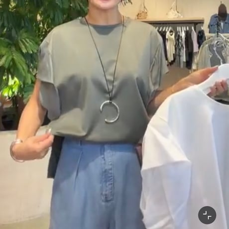 異素材ねじりスリーブプルオーバー