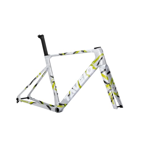 TAVELO ARDEN RACE