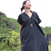 カフタン風刺繍ワンピース-アップサイクル古着-