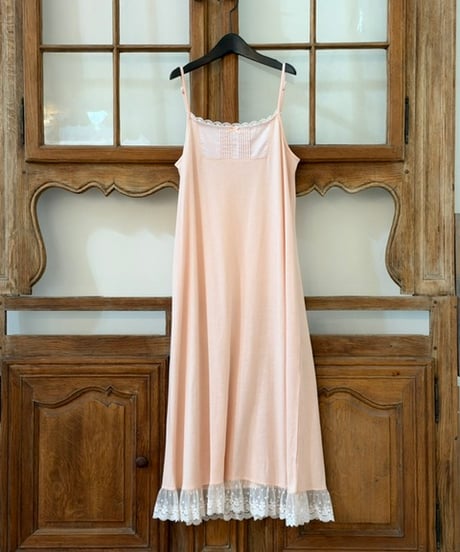 【M】pin tuck yoke  one-piece
