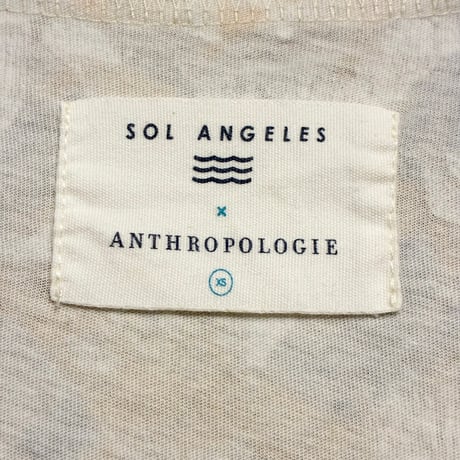 MADE IN USA製 SOL ANGELES × ANTHROPOLOGIE 金箔 総柄 半袖VネックTシャツ アイボリー×ゴールド XSサイズ