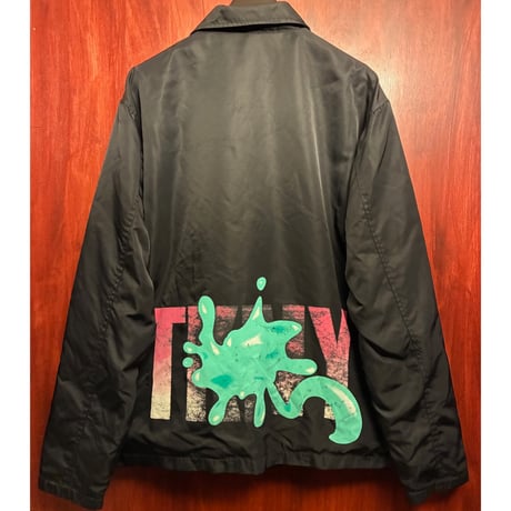 ▲訳あり商品▲ レア SWAGGER TKNY バックプリント コーチジャケット ブラック Lサイズ