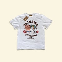 沖縄限定★クレヨンしんちゃんTシャツ　トロピカル