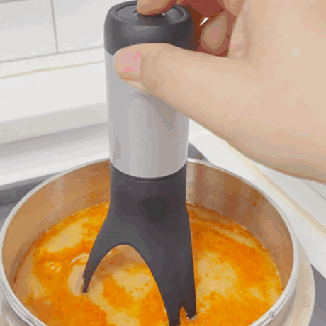 ハンズフリー自動かき混ぜ機