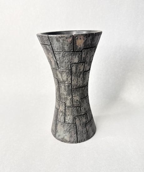 Rivet 燻し銀彩 花器