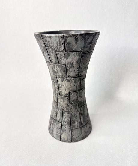 Rivet 燻し銀彩 花器