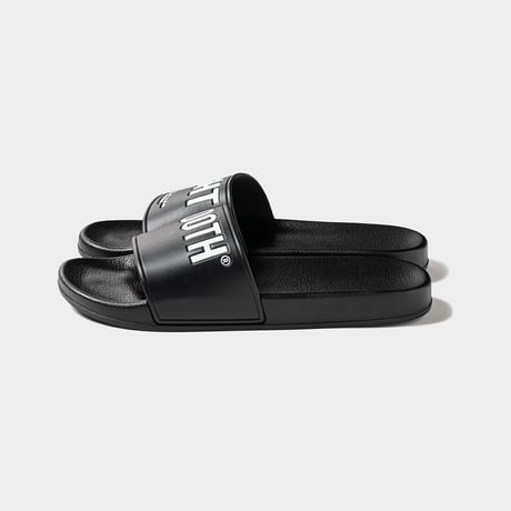TIGHTBOOTH  BIG LABEL SLIDE SANDAL