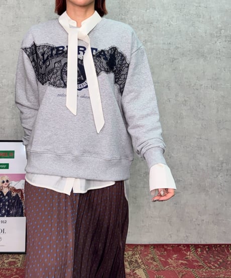 TRANOI.　トラノイ　COLLEGE LACE SWEAT TOPS 251R215