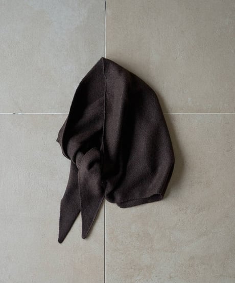 anuke アンヌーク　Knit Triangle Scarf　62621013