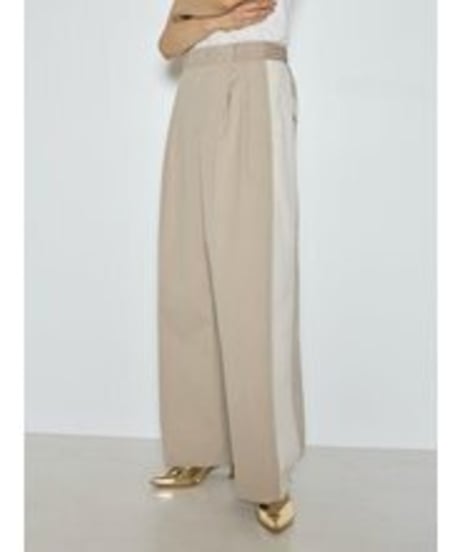 CHIGNON　シニヨン　カットオフライン2タックスラックス 3265-309KK