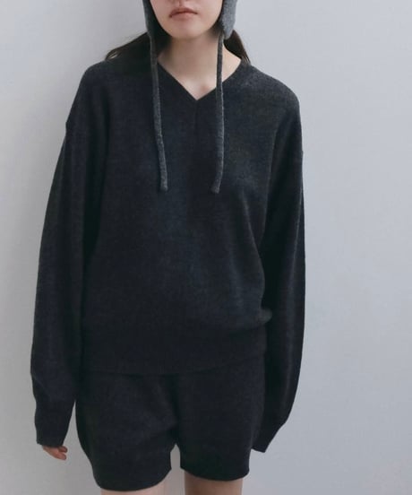 anuke アンヌーク　Wool Vneck Knit　62620530