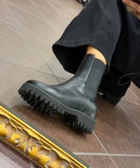 インヒールサイドゴアブーツ