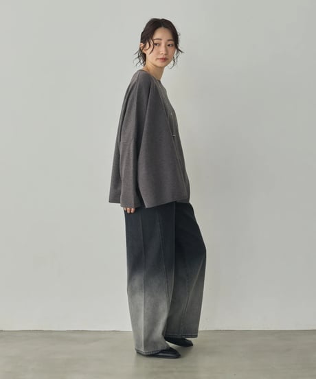 hunch ハンチ　[ANTI-STATIC] SOFT AND PUFFY YARN OVER-THE-SHOULDER DOLMAN KNIT　WVQ7176
