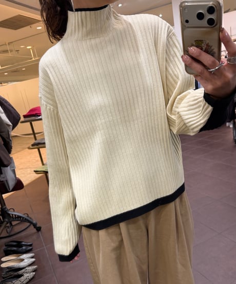 配色ハイネックリブワイドニット　70748