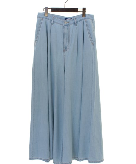 L'OURS POLAIRE et BLEU ルス・ポレイル＆ブルー タックフレアスデニム　26316143