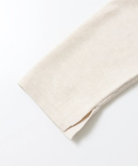 hunch ハンチ　[ANTI-STATIC] SOFT AND PUFFY YARN OVER-THE-SHOULDER DOLMAN KNIT　WVQ7176