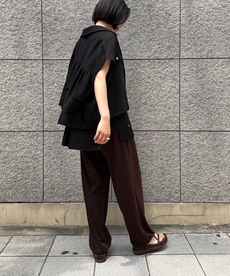 Anna Kerry　アンナケリー　バックフリルシャツブルゾン　85262728