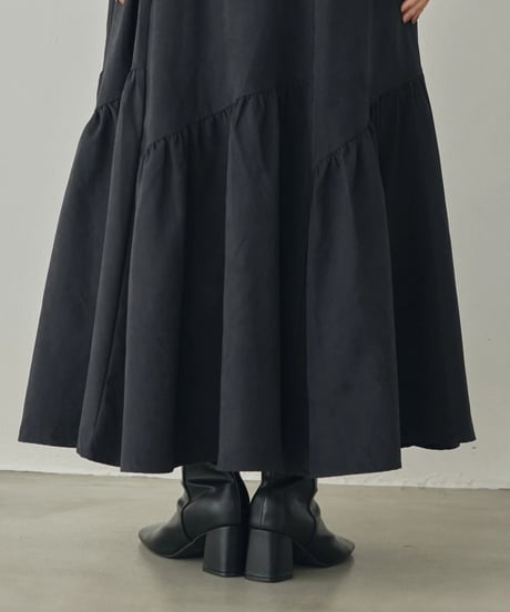 hunch ハンチ　PEACH-TONED BRUSHED FABRIC TIERED SKIRT　WQN5399