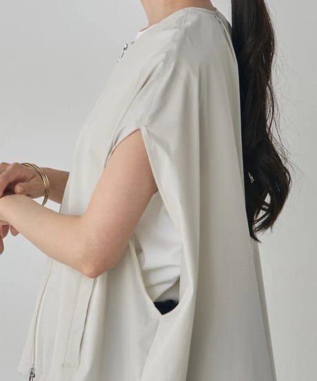 hunch ハンチ [ICE TOUCH] DOUBLE-ZIP SLEEVELESS BLOUSON WDN5303