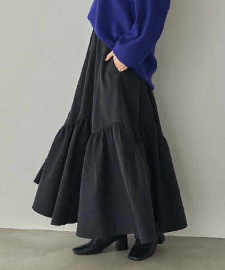 hunch ハンチ　PEACH-TONED BRUSHED FABRIC TIERED SKIRT　WQN5399