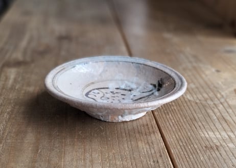 粉引　6寸皿　樋上雄貴