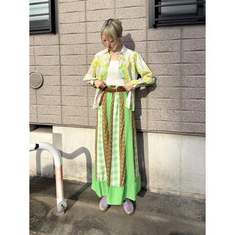 Vintage floral & butterfly blouse【01480】