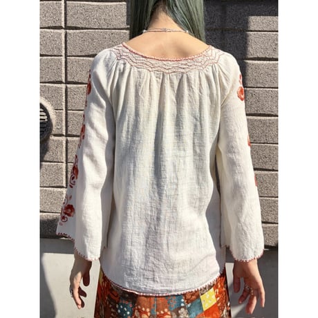 Vintage embroidery blouse【01535】