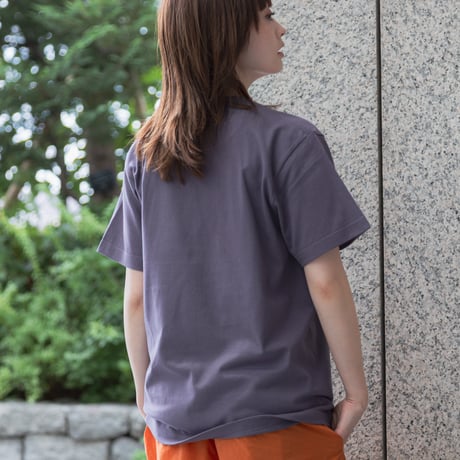 ジュウリョクピエロ　オークス勝利記念グッズ グラフィカルTシャツCパターン（紫/Purple）