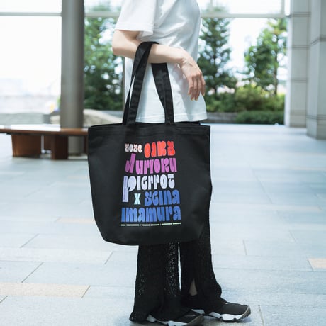 ジュウリョクピエロ　オークス勝利記念グッズ グラフィカルトートLサイズ（黒/Black）
