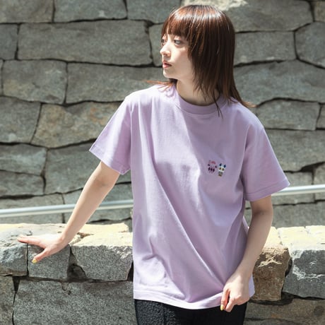 ジュウリョクピエロ　オークス勝利記念グッズ グラフィカルTシャツBパターン（紫/Purple）