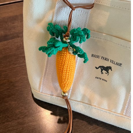 Amigurumi Carrot Leather Strap Charm