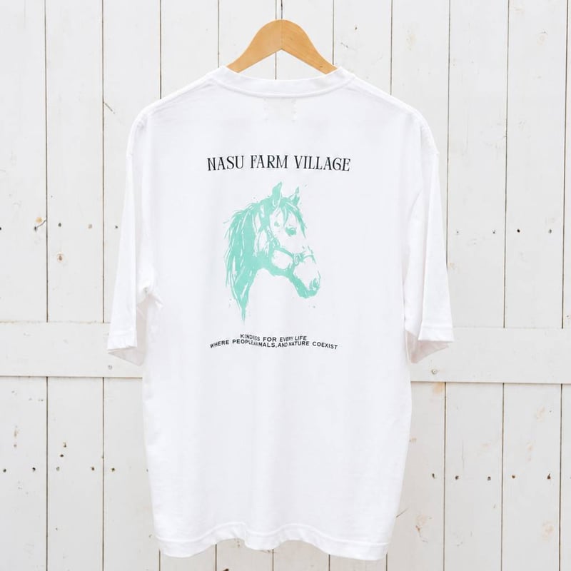 Back Print Horse Graphic Tee | NASU FARM VILLAG