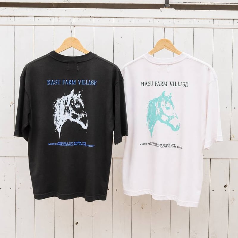 Back Print Horse Graphic Tee | NASU FARM VILLAG