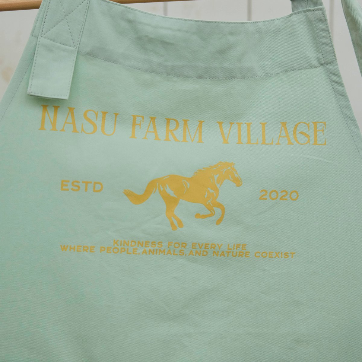 KFITAMARUYAMA NASU FARM VILLAGE エプロン Cotton Logo Apron | NASU FARM VILLAGE ONLINE STORE