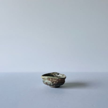 T−163 辻村史朗  伊賀ぐい呑　共箱後日発送  Shiro Tsujimura – Iga Guinomi