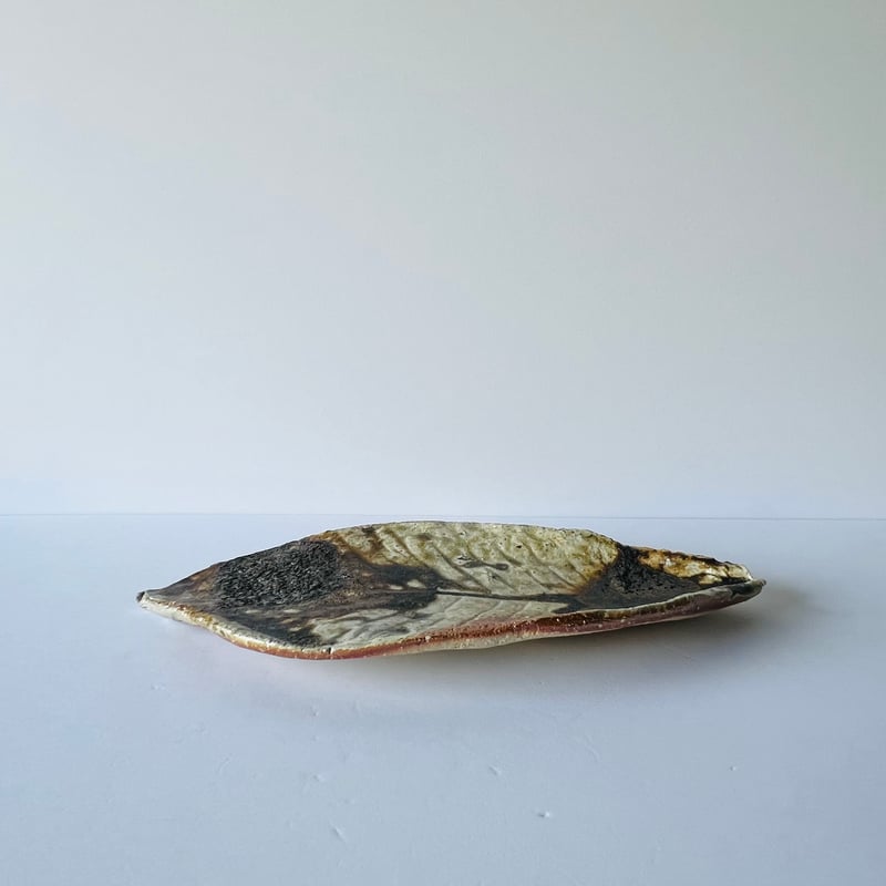 T−188 辻村史朗 伊賀葉皿 共箱後日発送 Shiro Tsujimura Leaf-Sha