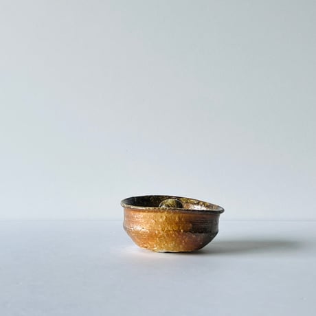 KYー3 小島陽介　信楽たぬきぐい呑 Yosuke Kojima – Shigaraki Tanuki Guinomi